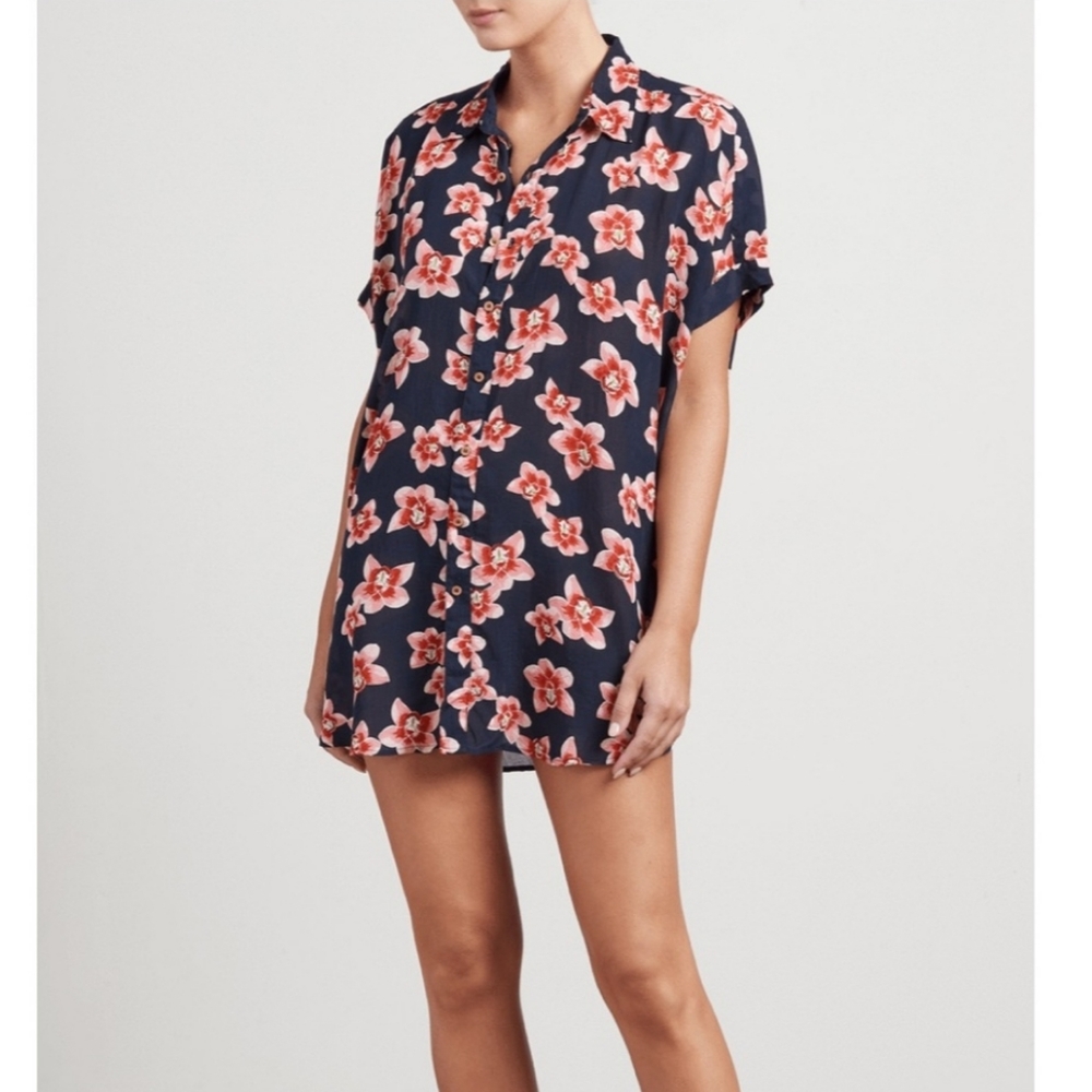 Acacia Swimwear Floral Blouse - Navy and Red